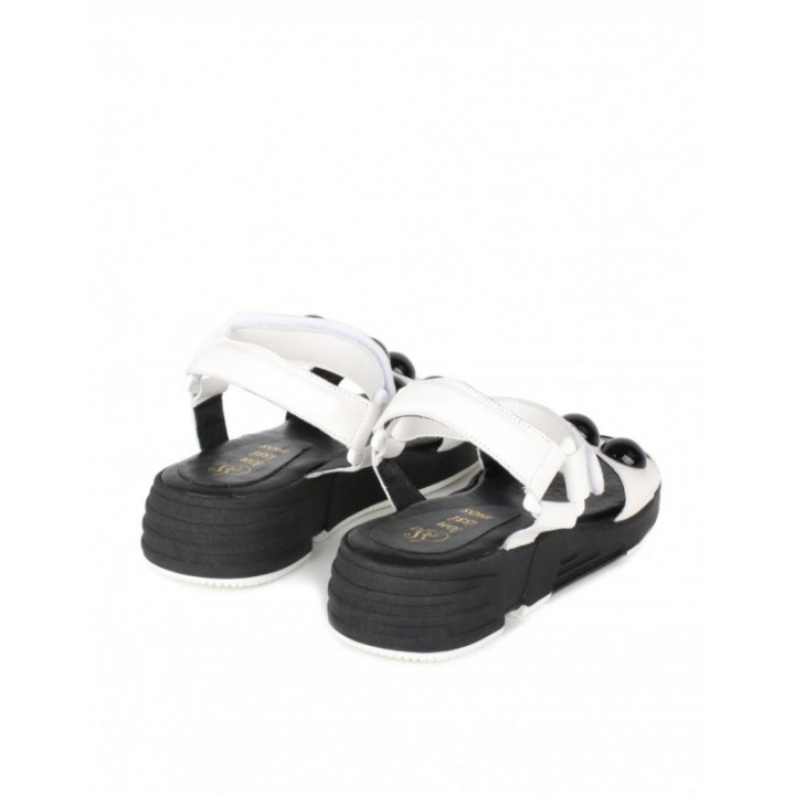 SALONISSIMOS Sandalias Suela Deportiva Tachuelas Blancas