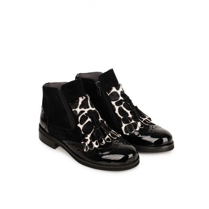 SALONISSIMOS Botines Negros Lengueta Pelo