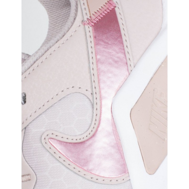 NIKE Legend Essential 2 Rosas