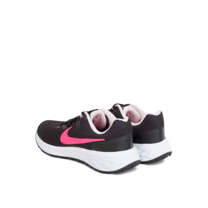 NIKE Revolution 6 Negras Logo Fucsia
