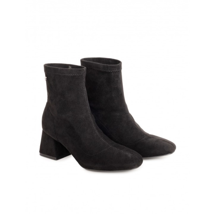 XTI Botines Veganos Tacon Cuadrado Negros