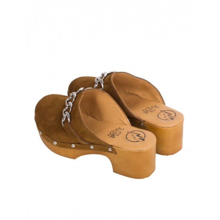 Zuecos Madera Tachas Cadena Cuero PERA LIMONERA
