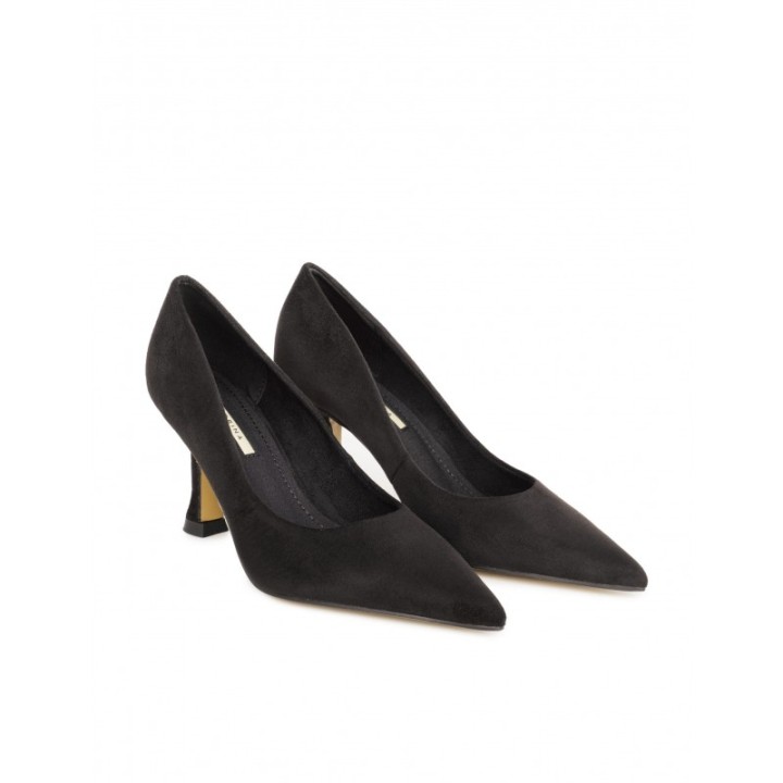 Salones Tacon Negros