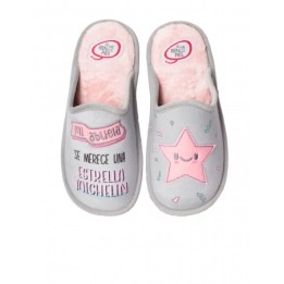 SE ME RiEN LOS PIES Zapatillas Frase Abuela Estrella Michelin