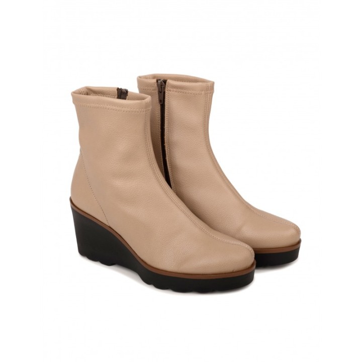 Botines Cuna Piel Beige PERA LIMONERA