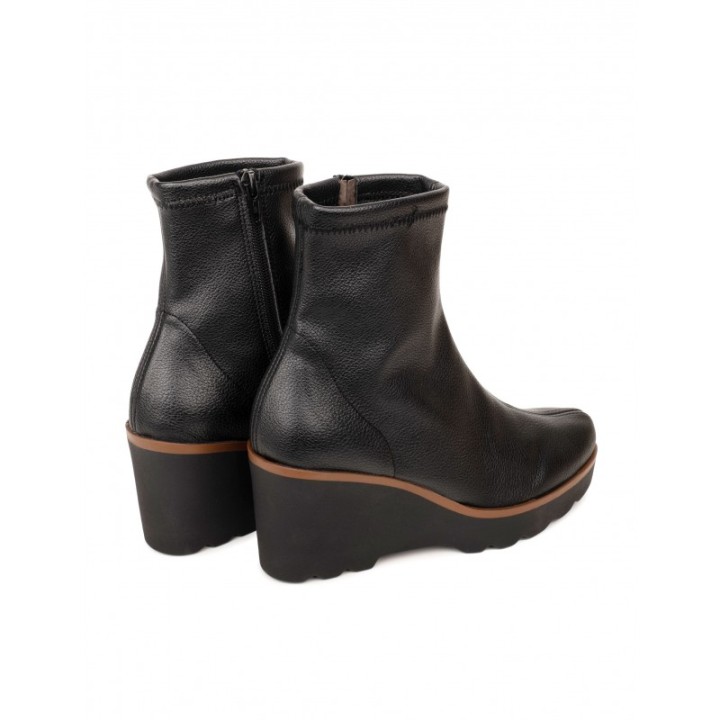 Botines Piel Cuna Negros PERA LIMONERA