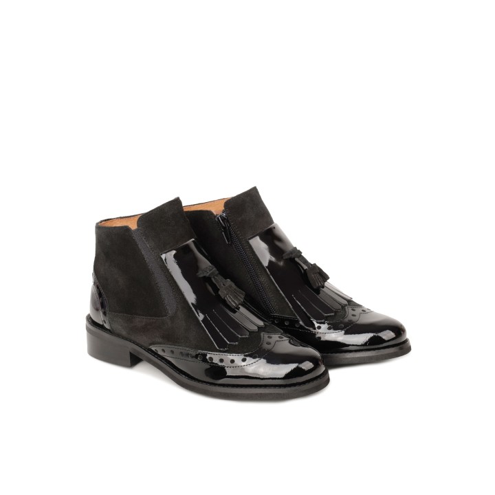 SALONISSIMOS Botines Planos Charol Negros