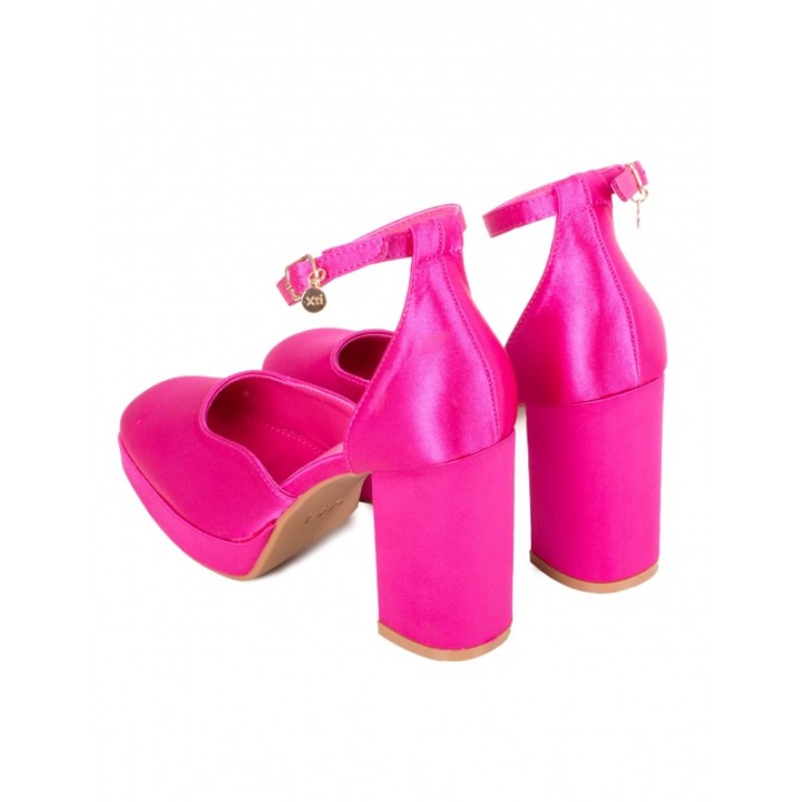 XTI Sandalias Plataforma Raso Fucsia