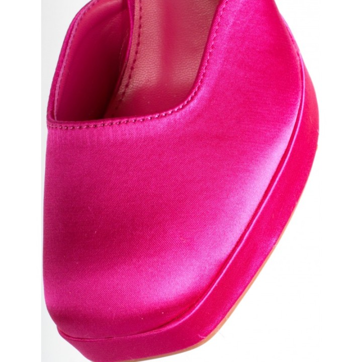 XTI Sandalias Plataforma Raso Fucsia