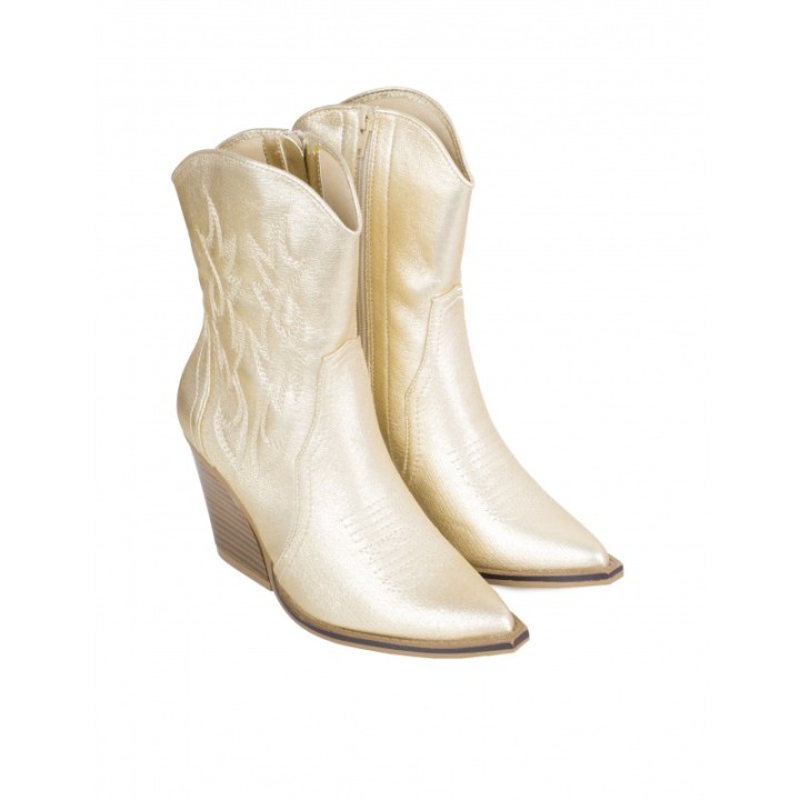 Botines Camperos Tacon Dorados