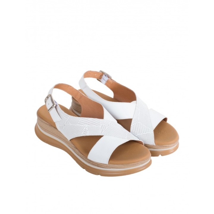 PAULA URBAN Sandalias Cuna Tiras Cruzadas Blancas