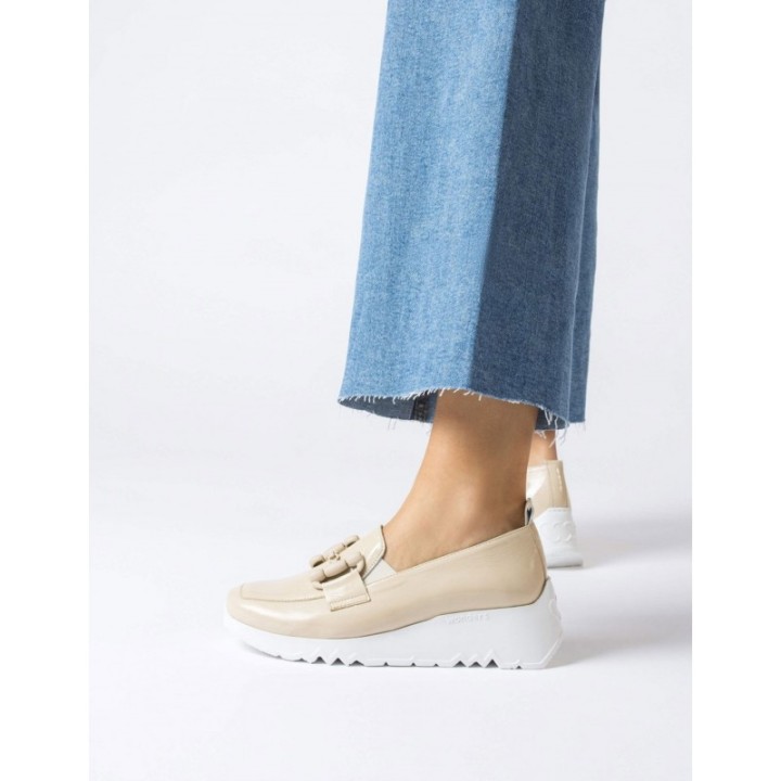 WONDERS Mocasines Cuna Piel Charol Beige
