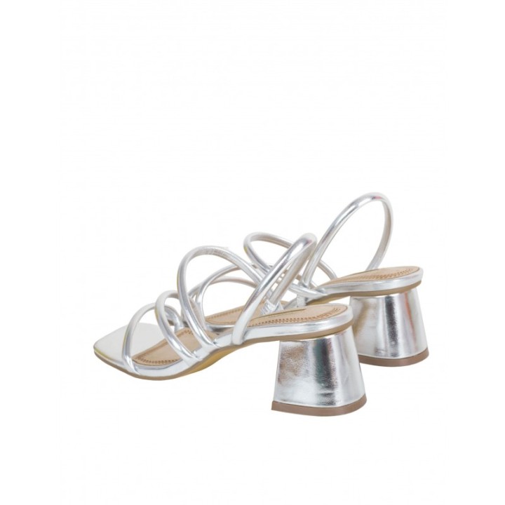 Sandalias Plateadas Tacon Cuadrado