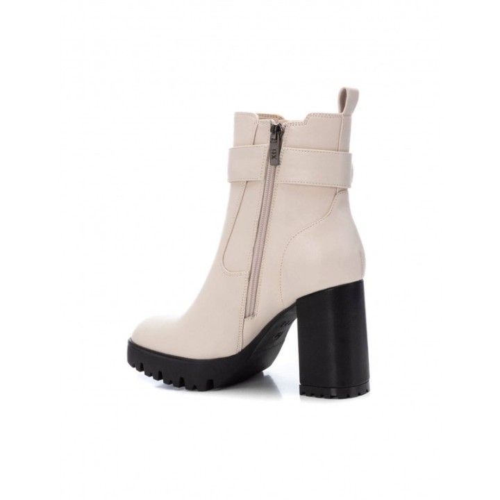 Botines Tacon Ancho Hebilla Beige XTI