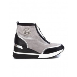 XTI Botines Deportivos Cuna Plateados