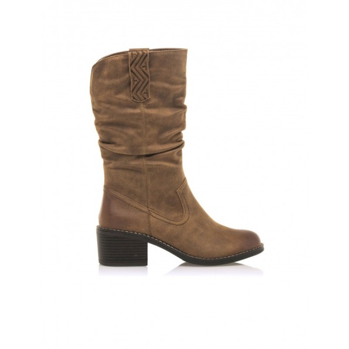 MUSTANG Botas Cana Arrugada Cuero