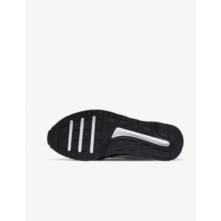 NIKE MD Valiant Negras