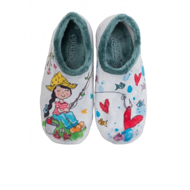 Zapatillas Casa Cerradas Pelo Corazones