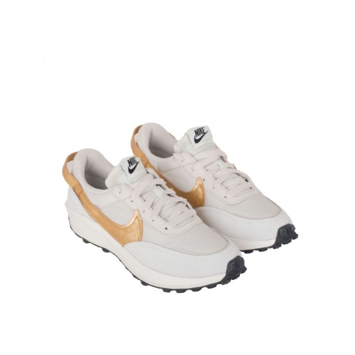 Zapatillas NIKE Waffle Debut Logo Dorado
