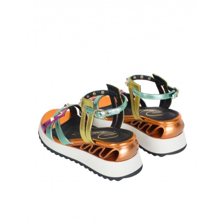 Sandalias Plataforma Metalizadas Tachuelas