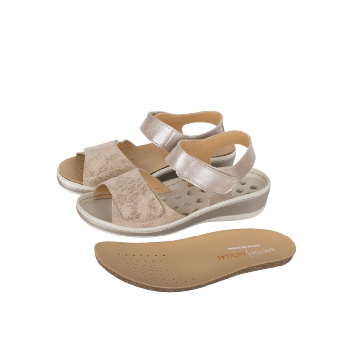 Sandalias Velcro Beige DOCTOR CUTILLAS