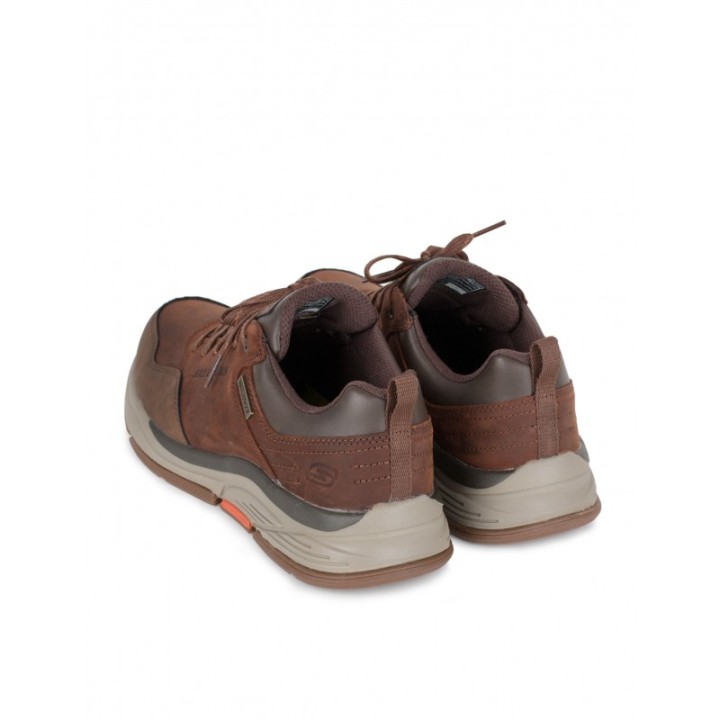 SKECHERS Relaxed Fit Benago Waterproof Marrones