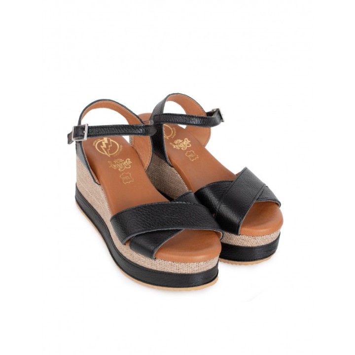 Sandalias Cuna Tiras Cruzadas Piel Negra PERA LIMONERA