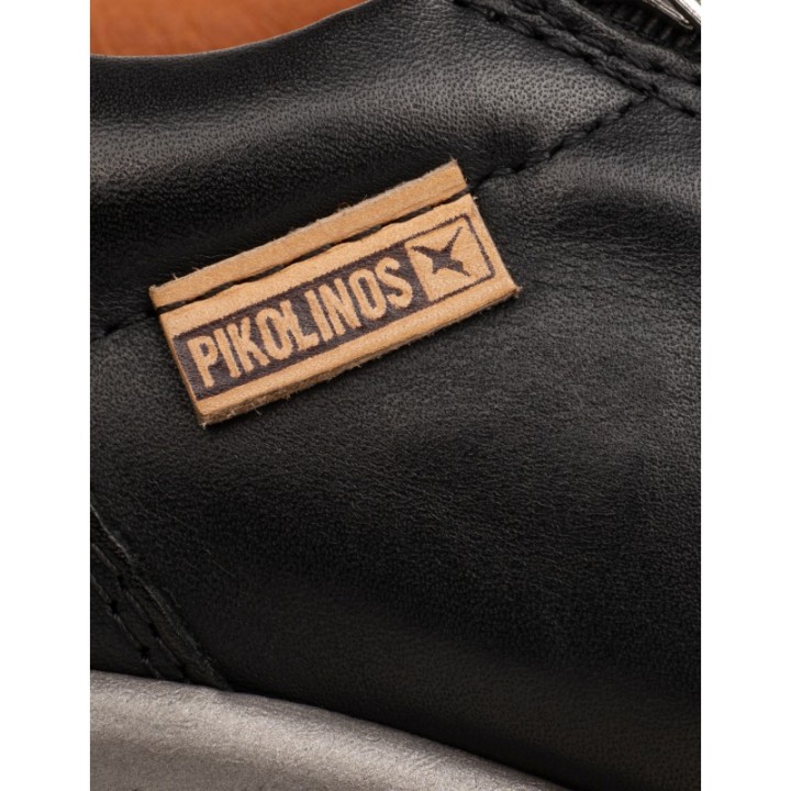 PIKOLINOS Deportivas Piel Negras Tachuelas