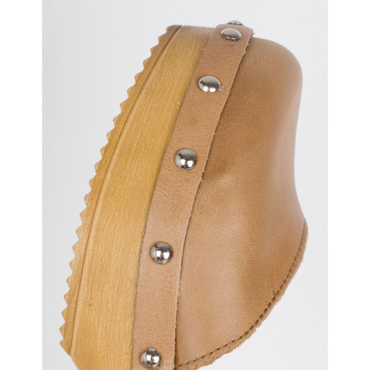 Sandalias Madera Tachuelas Cuero PERA LIMONERA
