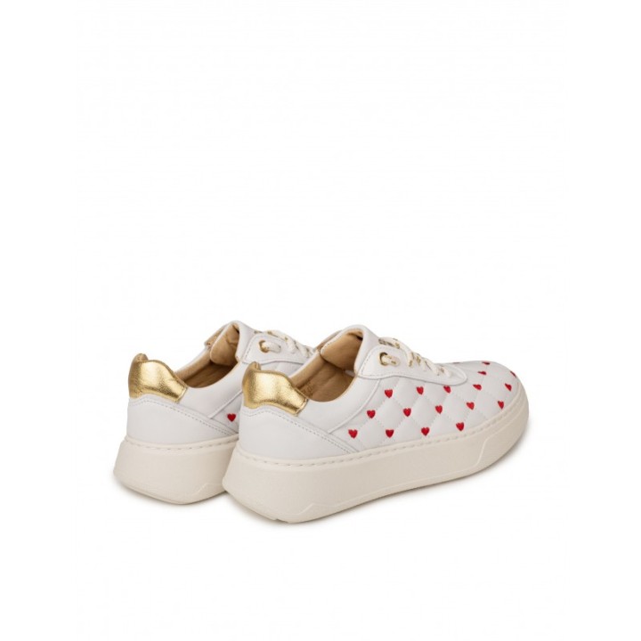 Zapatillas Piel Corazones Blancas PERA LIMONERA