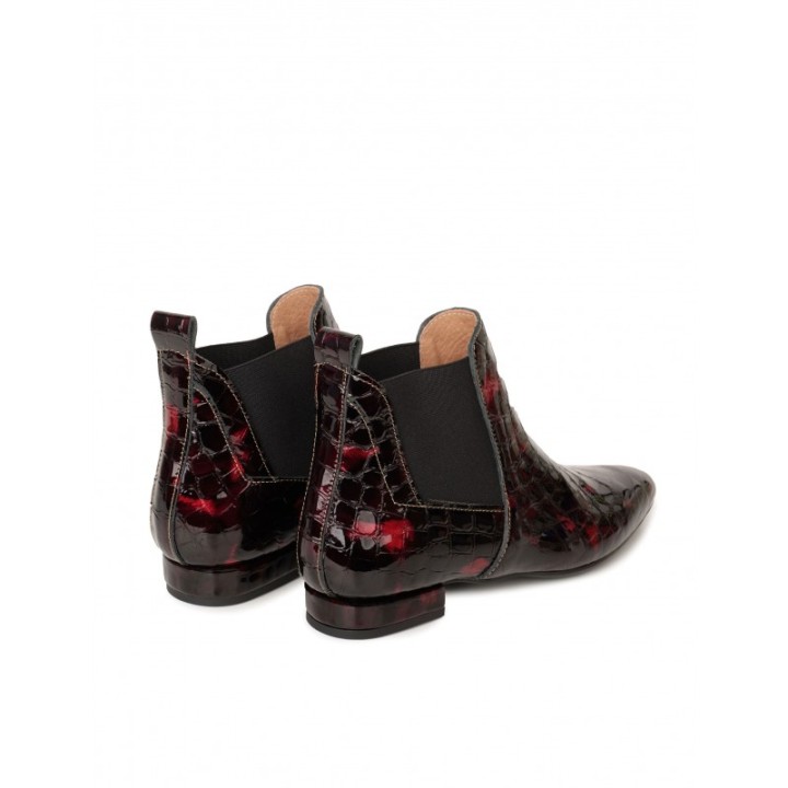 Botines Chelsea Charol Coco Burdeos PERA LIMONERA