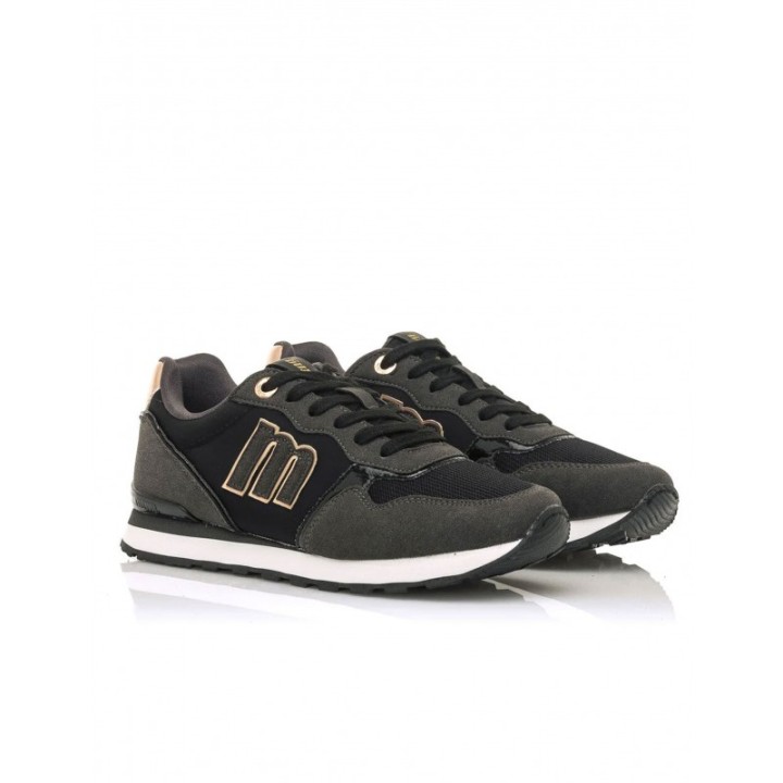 MUSTANG Zapatillas Negras Trasera Dorada