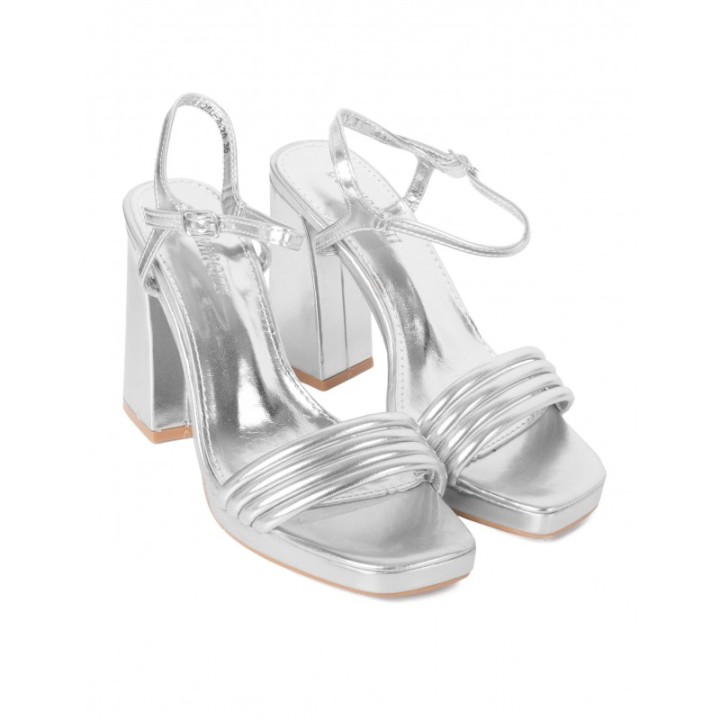 Sandalias Fiesta Tacon Ancho Plateadas