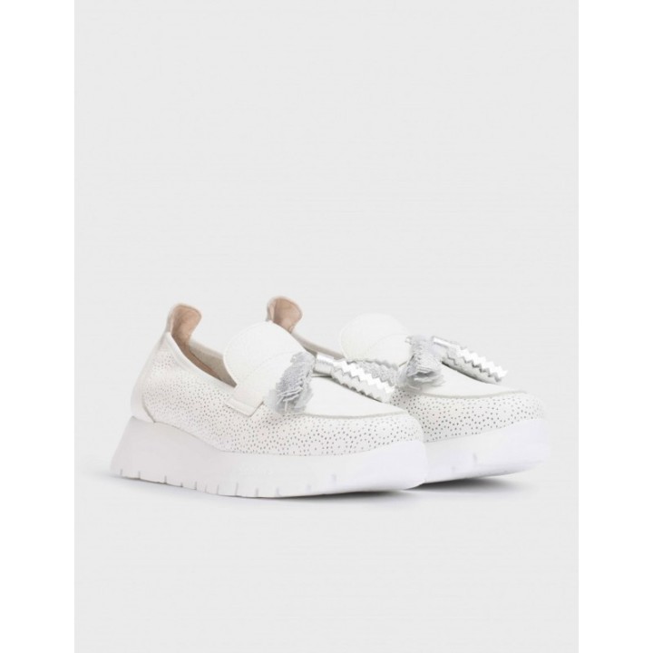 WONDERS Mocasines Borlas Piel Blancos