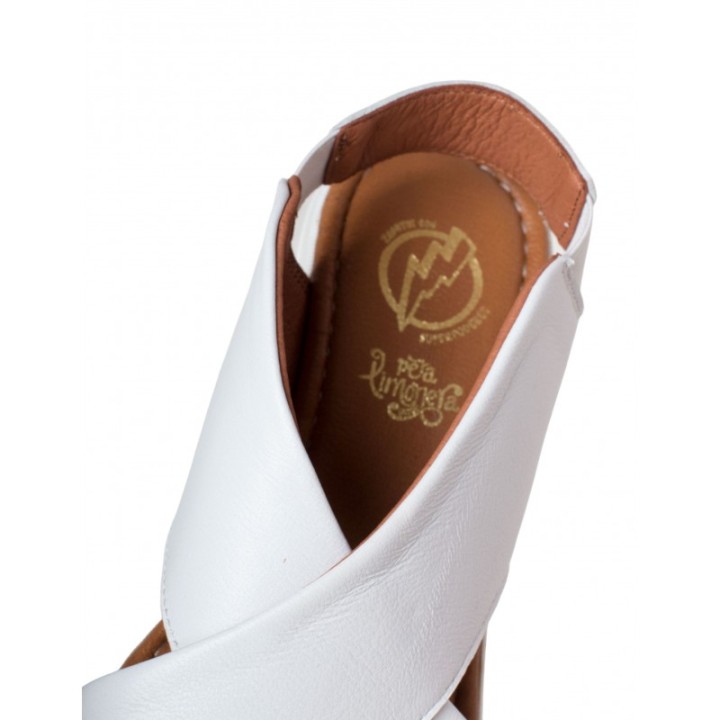Sandalias Piel Tiras Cruzadas Blancas PERA LIMONERA