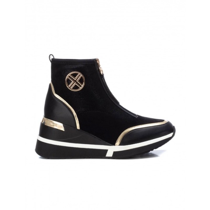Botines Deportivos Cuna Negros XTI