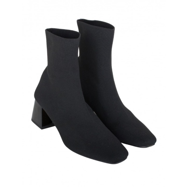 Botines Calcetin Tacon Cuadrado Negros
