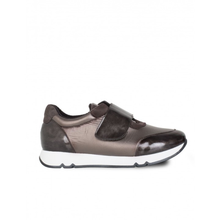 Zapatos Deportivos Velcro Marrones DOCTOR CUTILLAS
