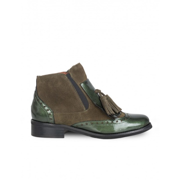Botines Planos Charol Verdes SALONISSIMOS