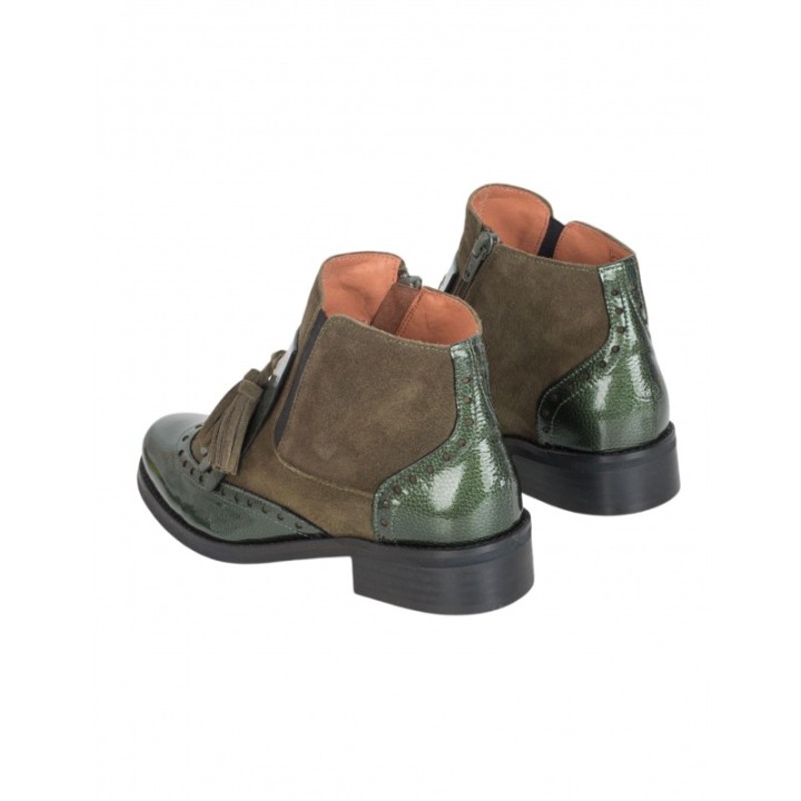 Botines Planos Charol Verdes SALONISSIMOS