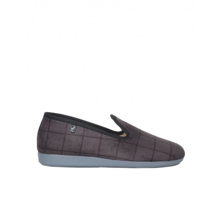 Zapatillas Cerradas Cuadros