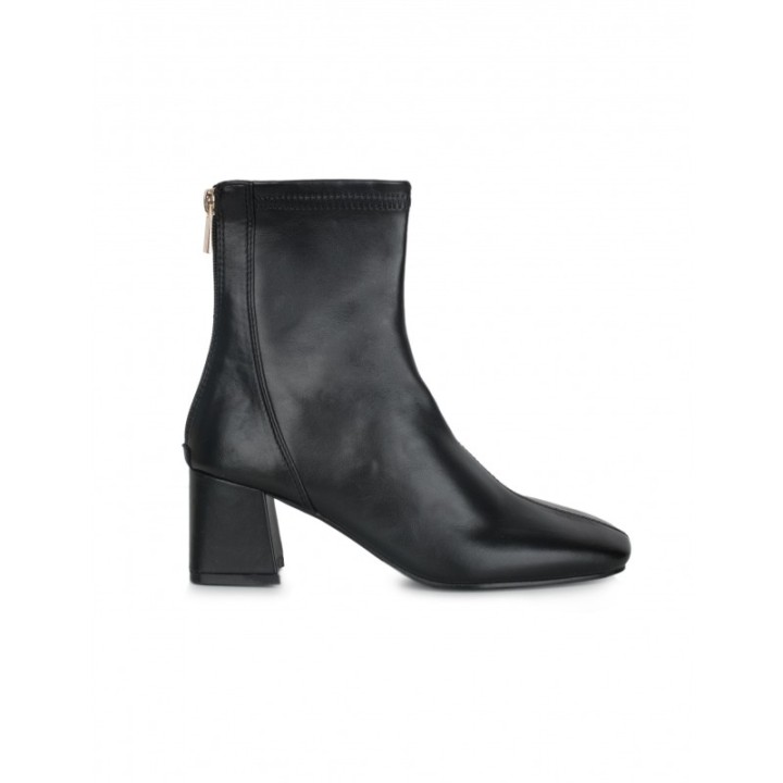 Botines Tacon Cuadrado Negros