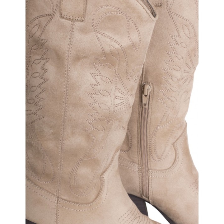 Botas Camperas Tacon Beige