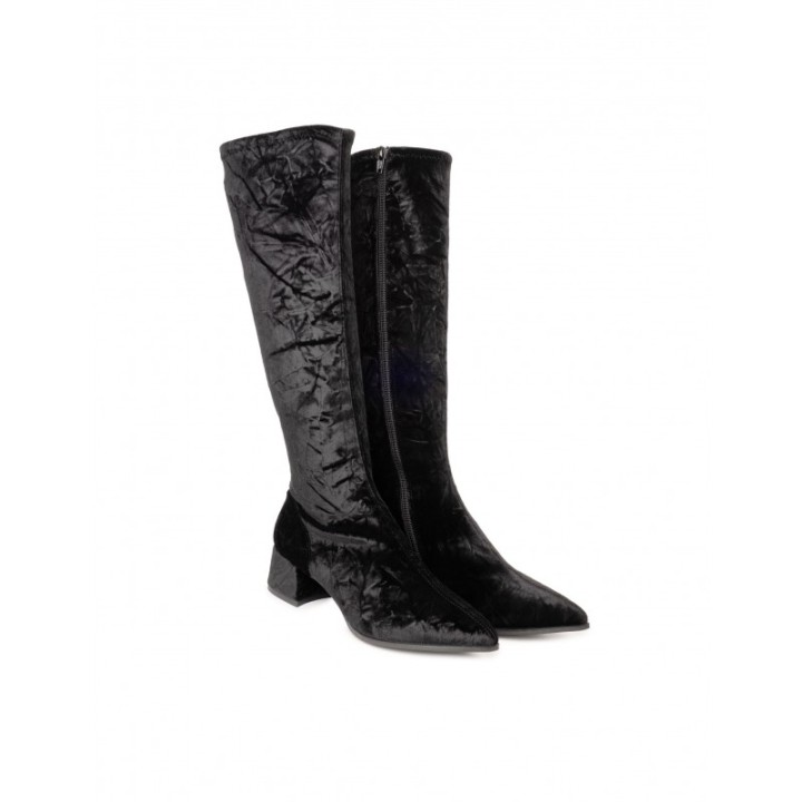 Botas Altas Terciopelo Negras PERA LIMONERA