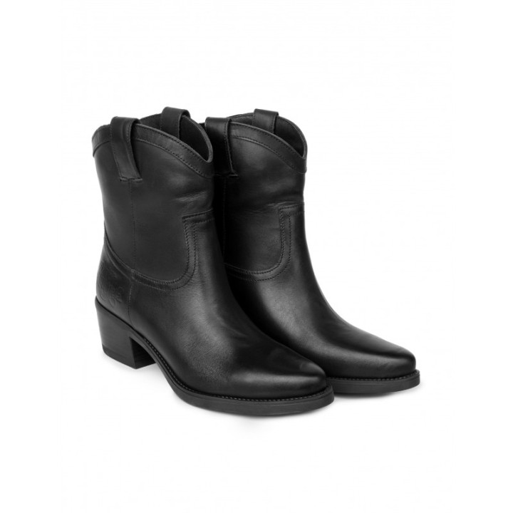 Botas Camperas Cana Baja Negras PERA LIMONERA