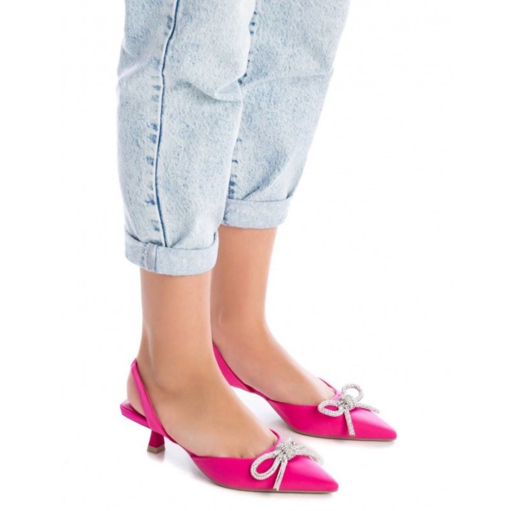 XTI Zapatos Destalonados Lazo Strass Fucsia