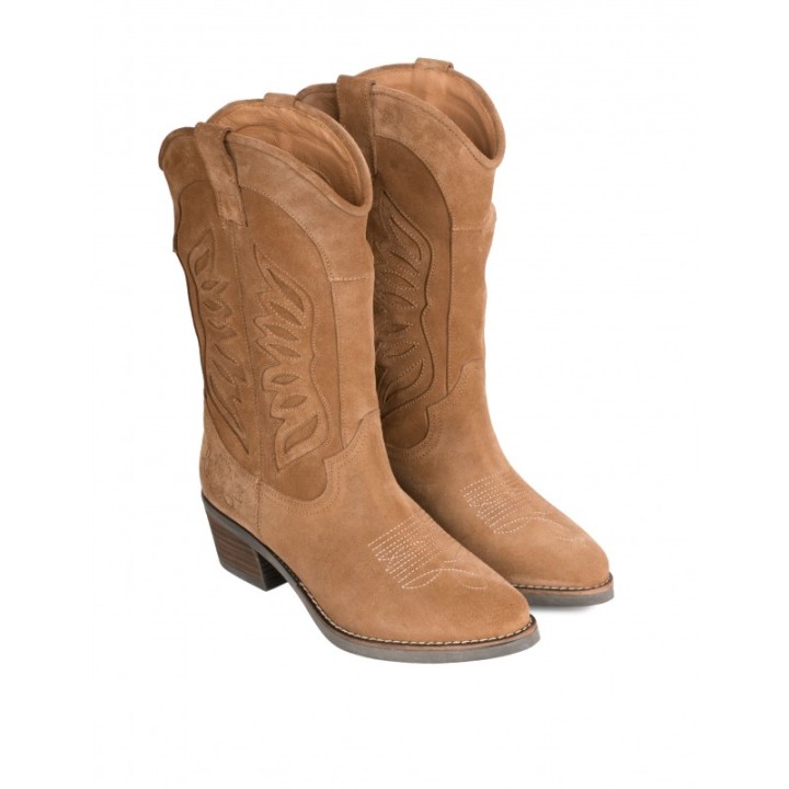 Botas Camperas Costuras Cuero