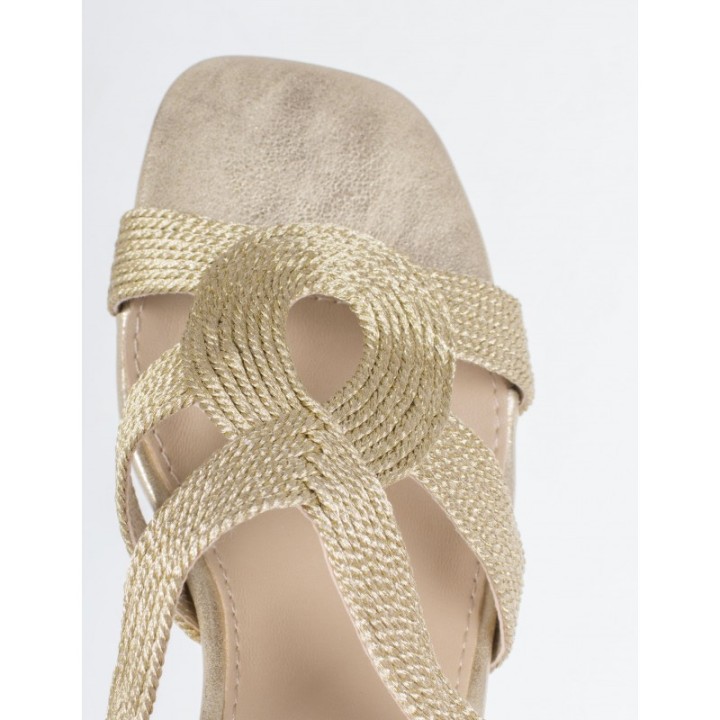 Sandalias Fiesta Tacon Doradas