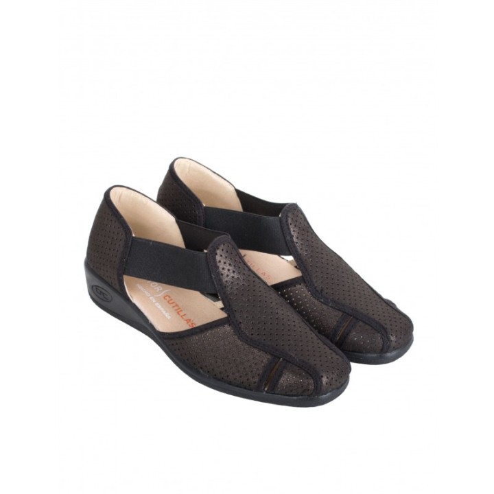 DOCTOR CUTILLAS Sandalias Cerradas Elasticos Negras