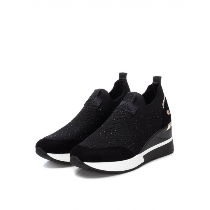 XTI Zapatillas Cuna Calcetin Brillos Negras